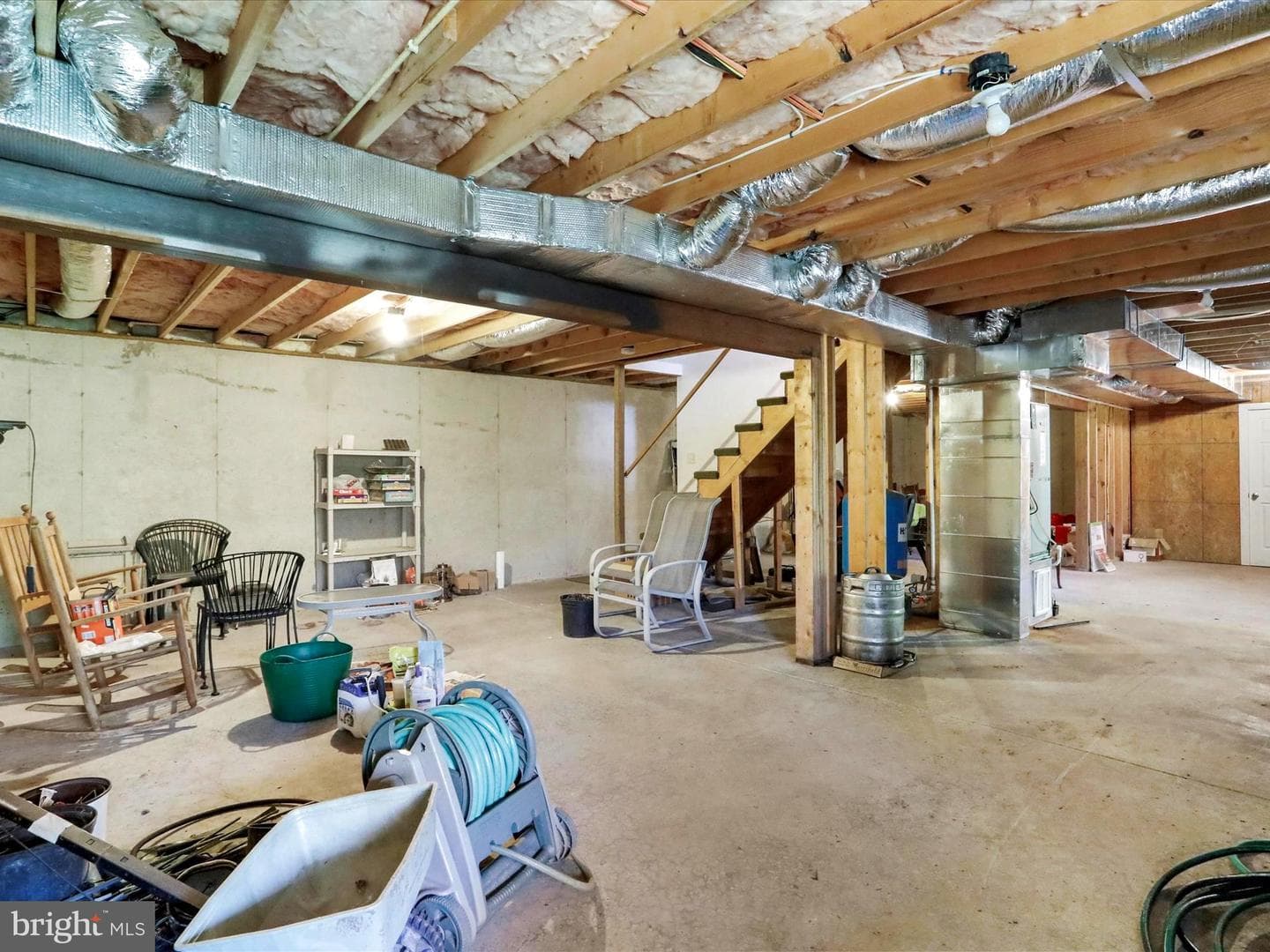 286 Colonial Drive photo 36