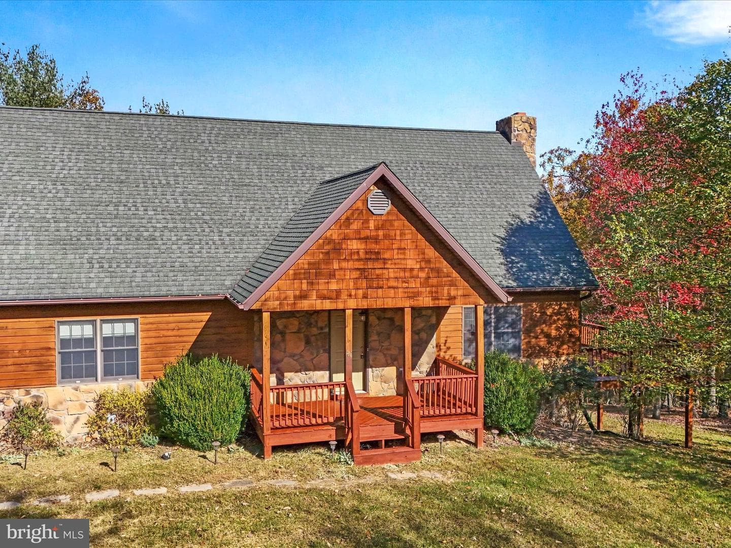 286 Colonial Drive photo 43