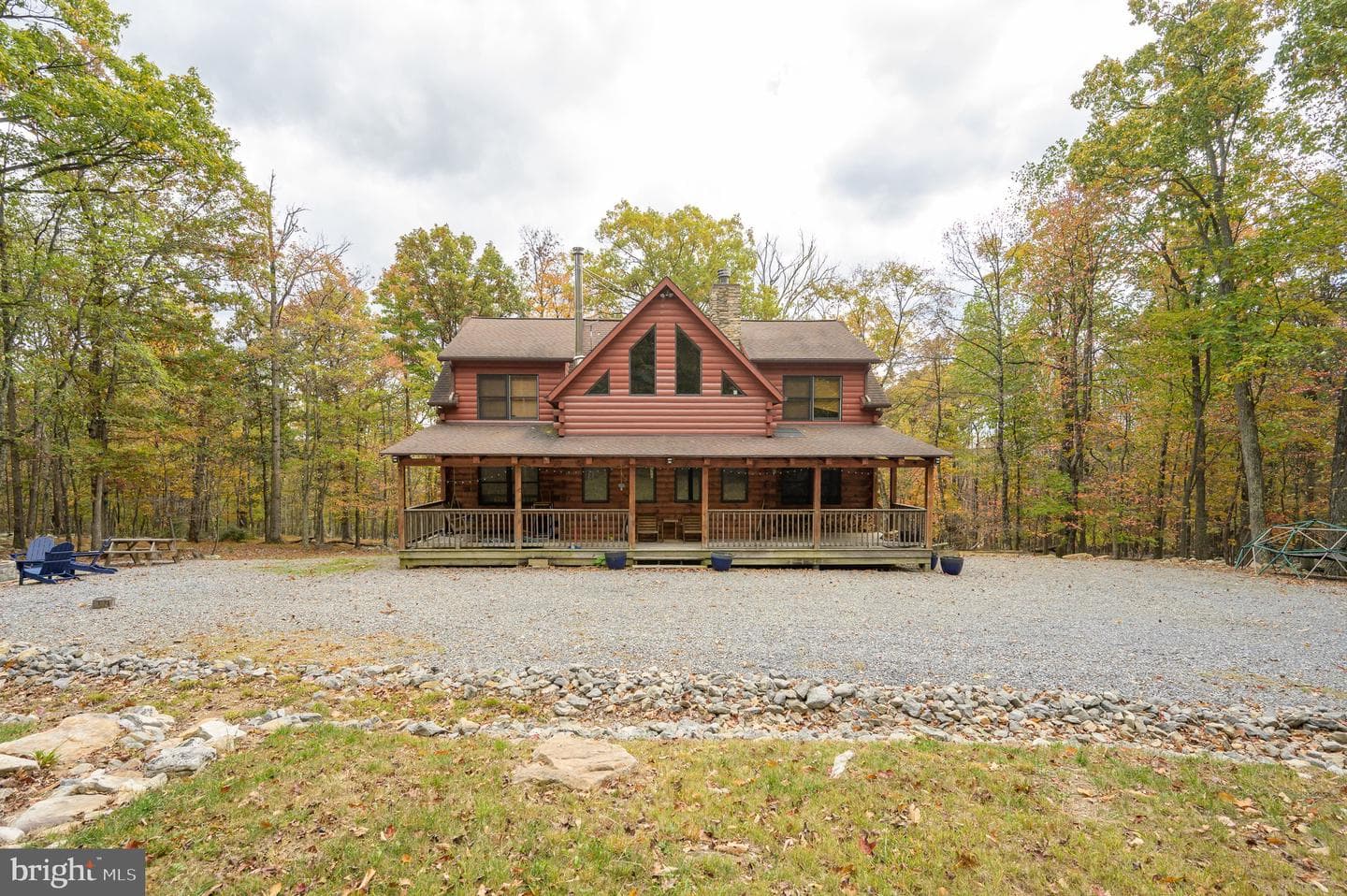 456 Parkside Terrace, Berkeley Springs