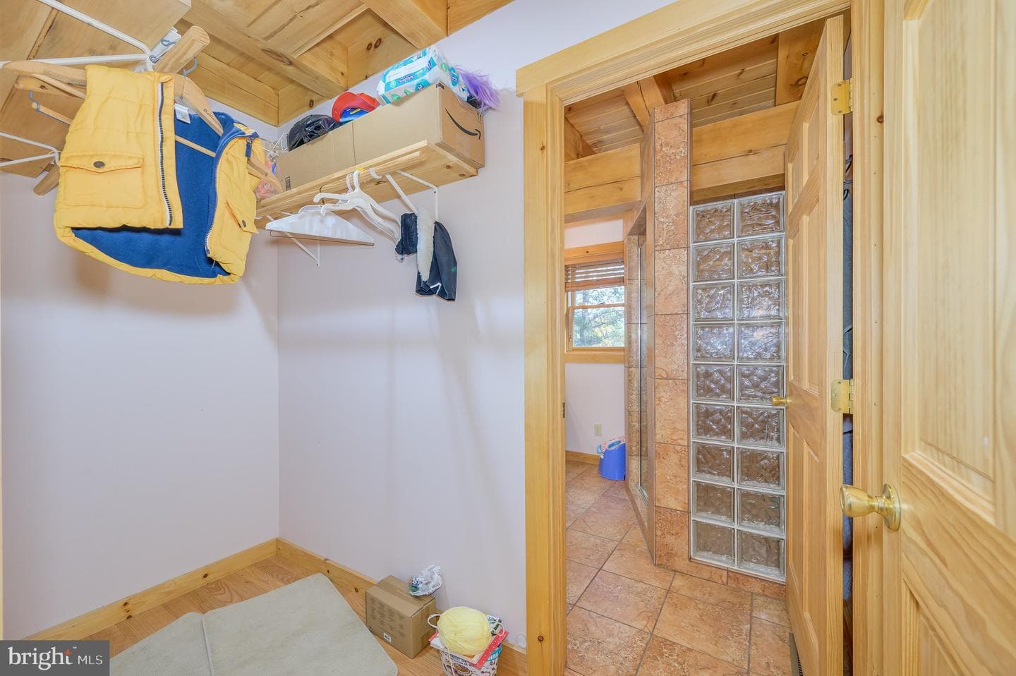 456 Parkside Terrace photo 58