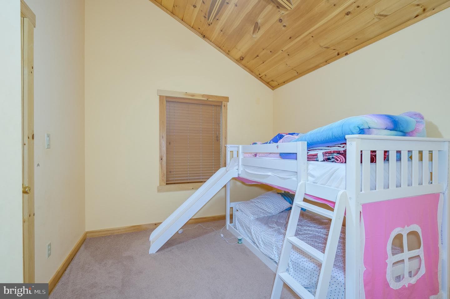 456 Parkside Terrace photo 74