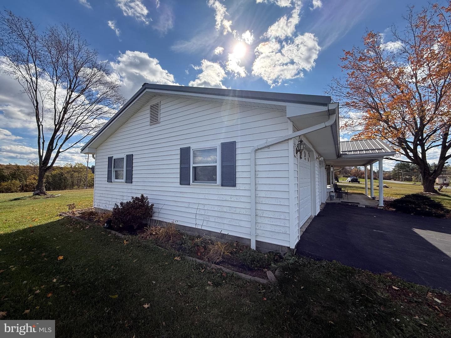 384 Fairview Drive photo 2