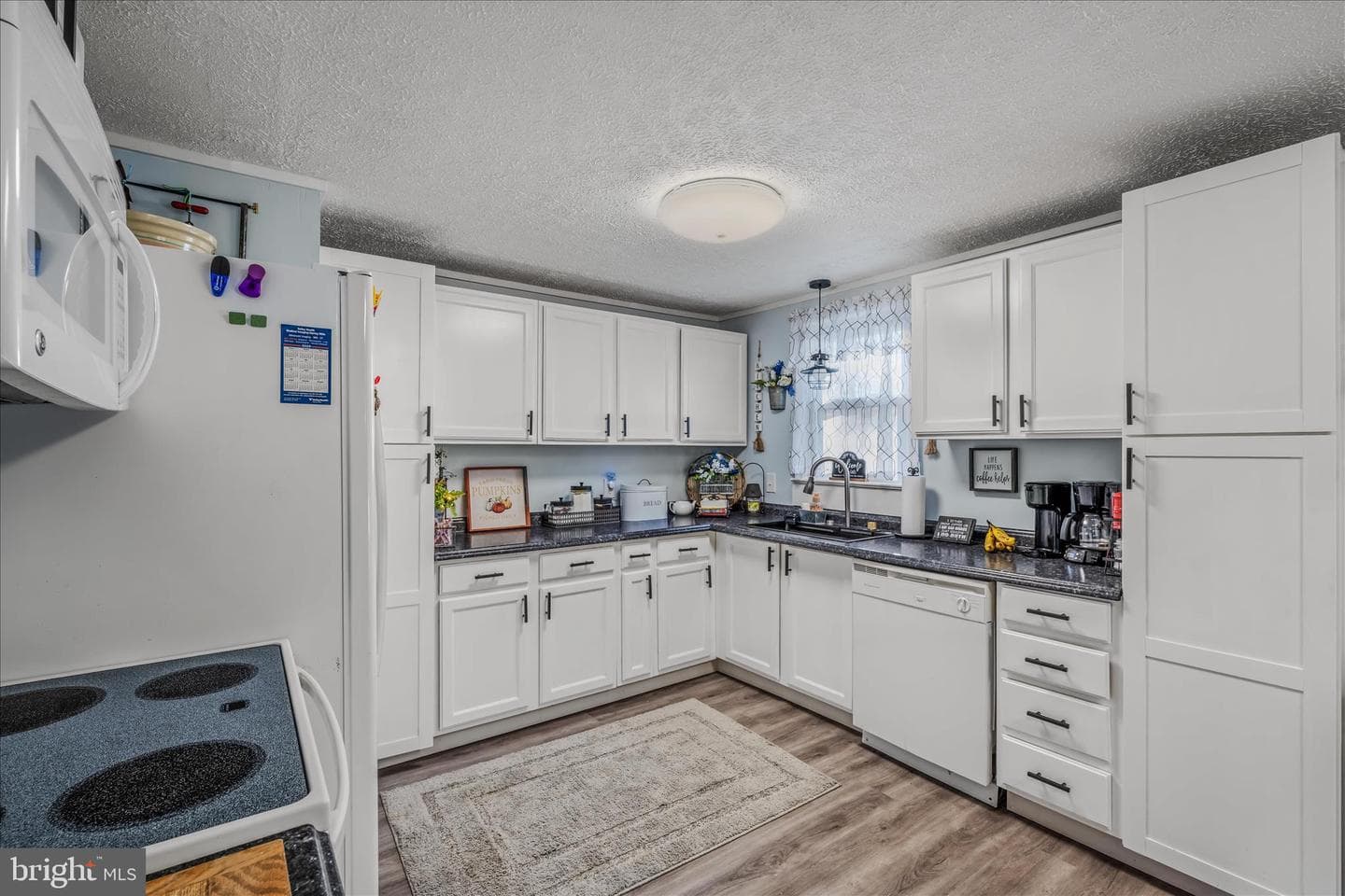35 Sleepyview Lane photo 15