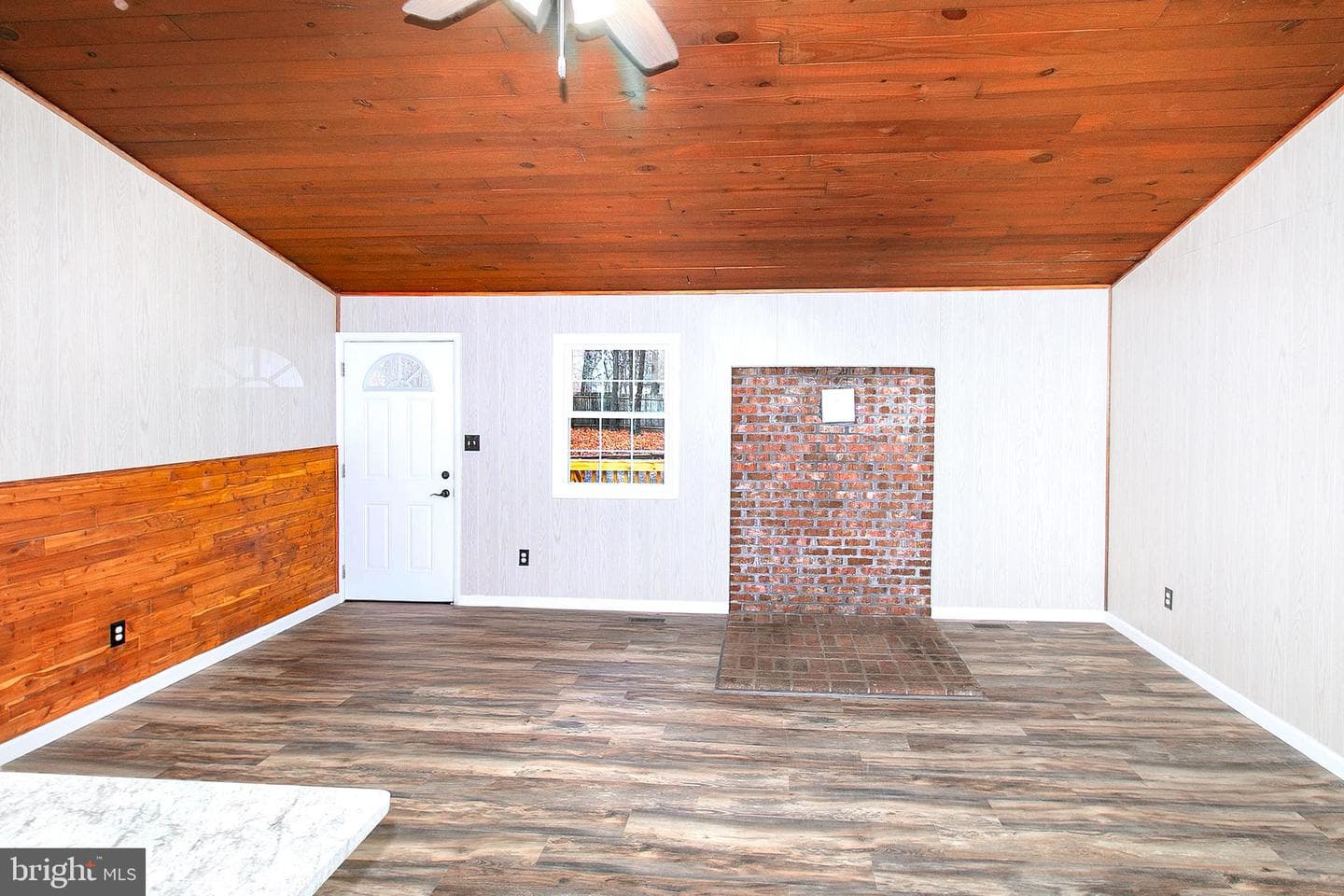 308 Greenwoods Drive photo 8