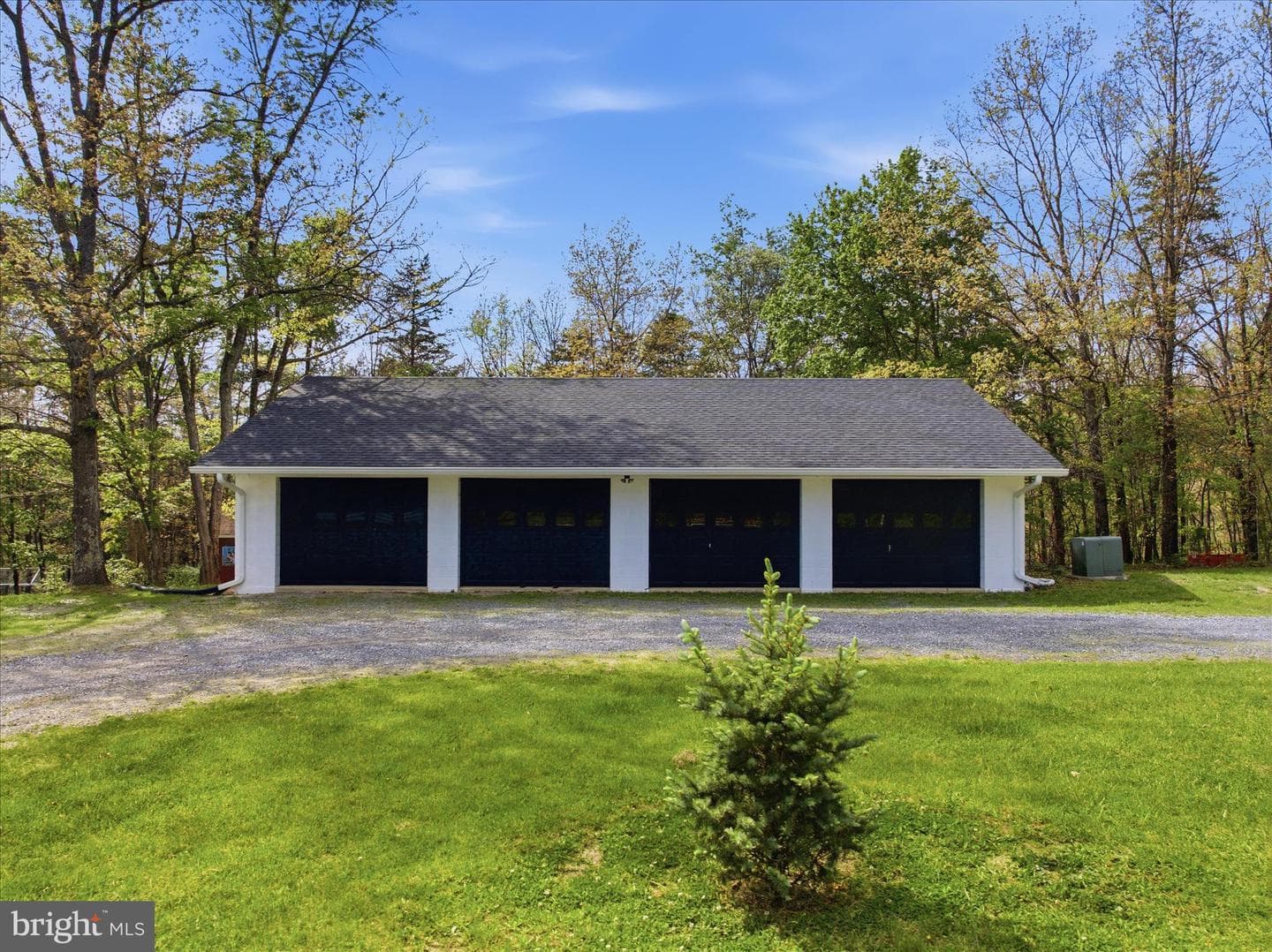 654 Soper Lane photo 12