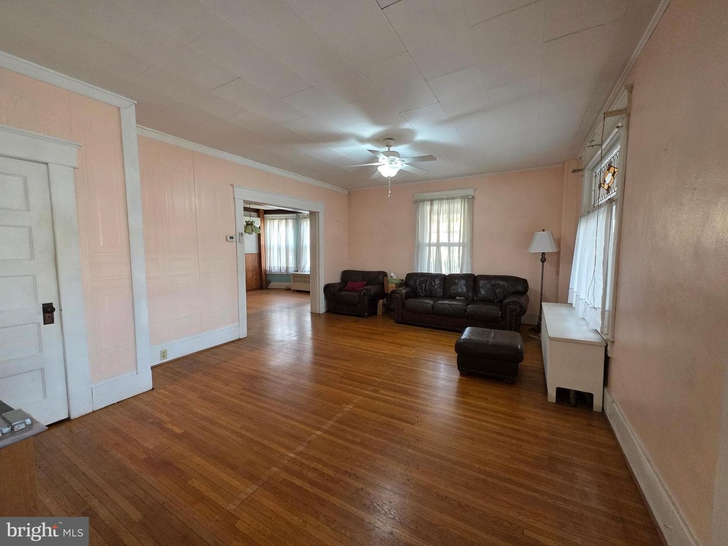 318 S Washington Street, Berkeley Springs