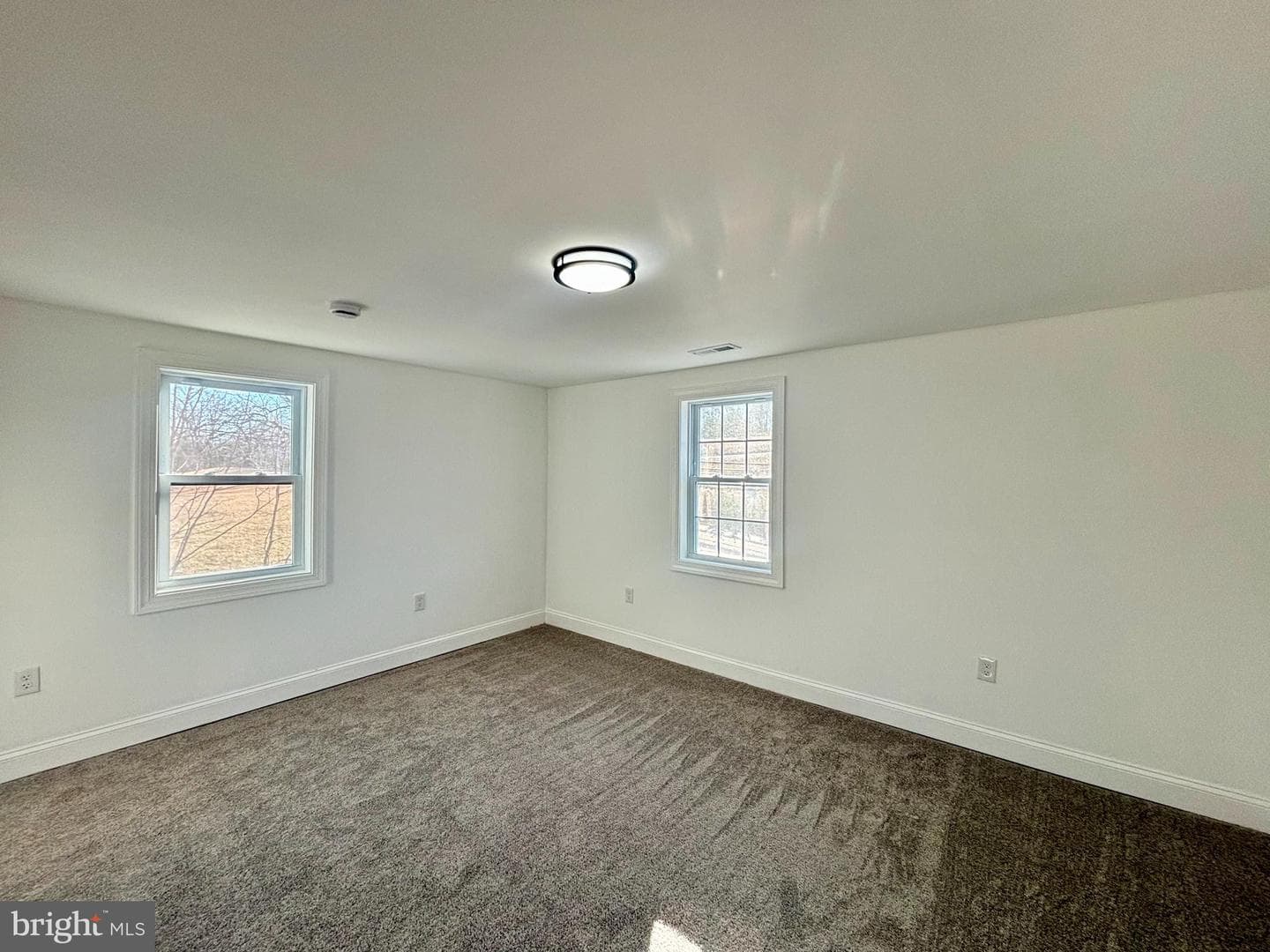 8 Kerns Lane photo 15