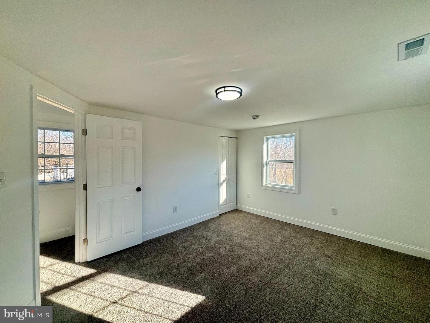 8 Kerns Lane photo 16