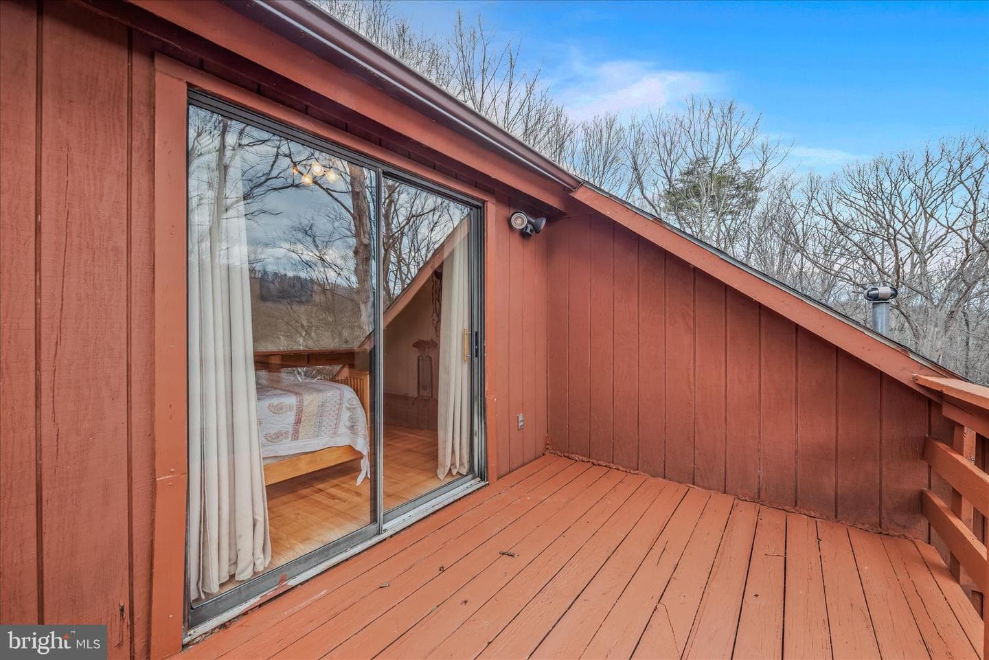 139 Cardinal Lane photo 42