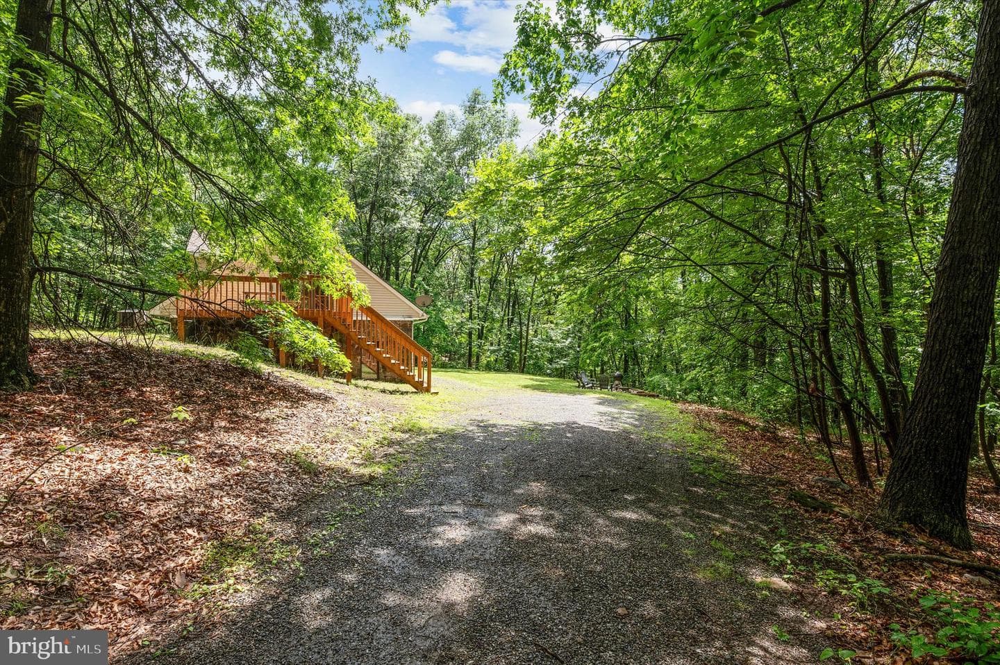 734 Log Cabin Lane photo 23