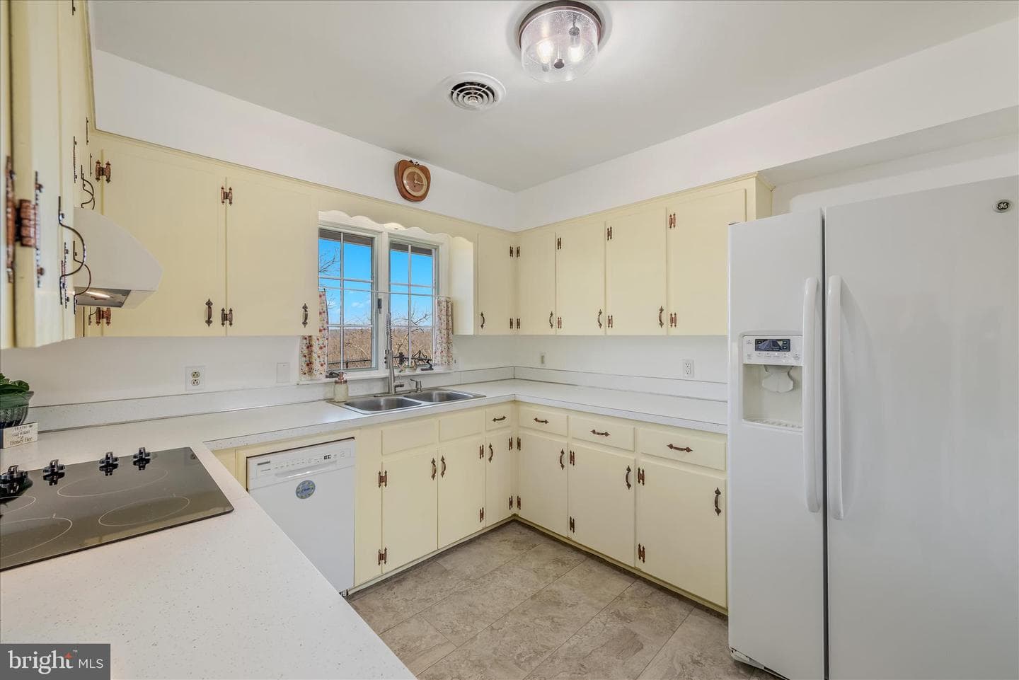 2431 Highland Ridge Road photo 11