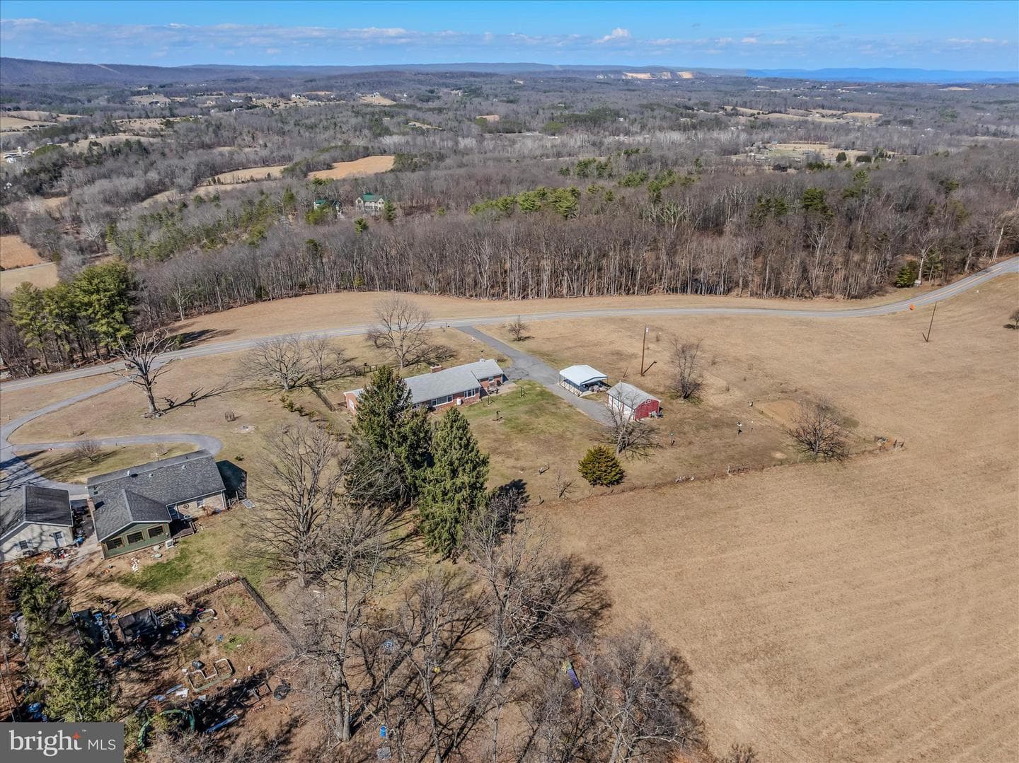 2431 Highland Ridge Road photo 47