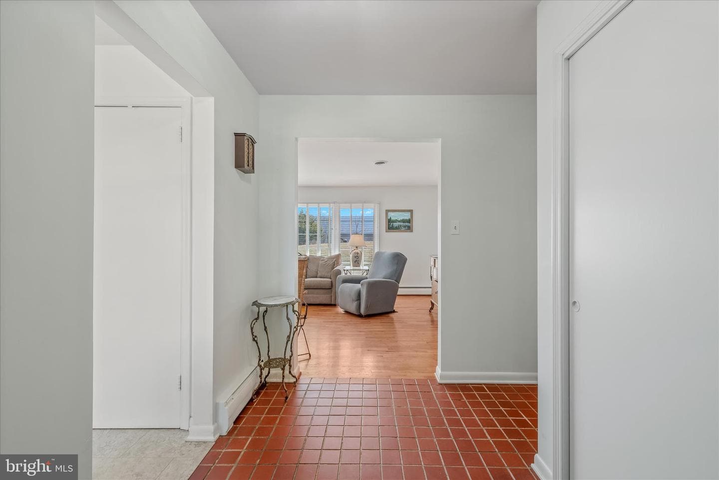 2431 Highland Ridge Road photo 5