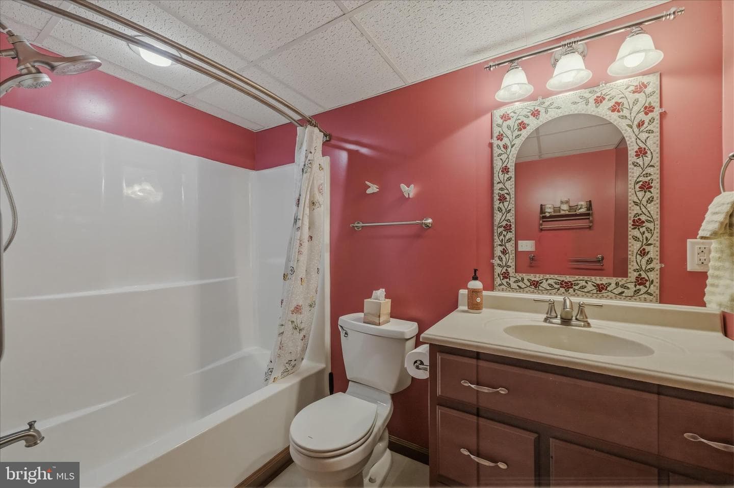 10 Winding Way photo 40