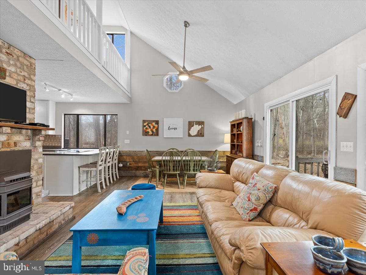 442 Foggy Bottom Lane photo 12
