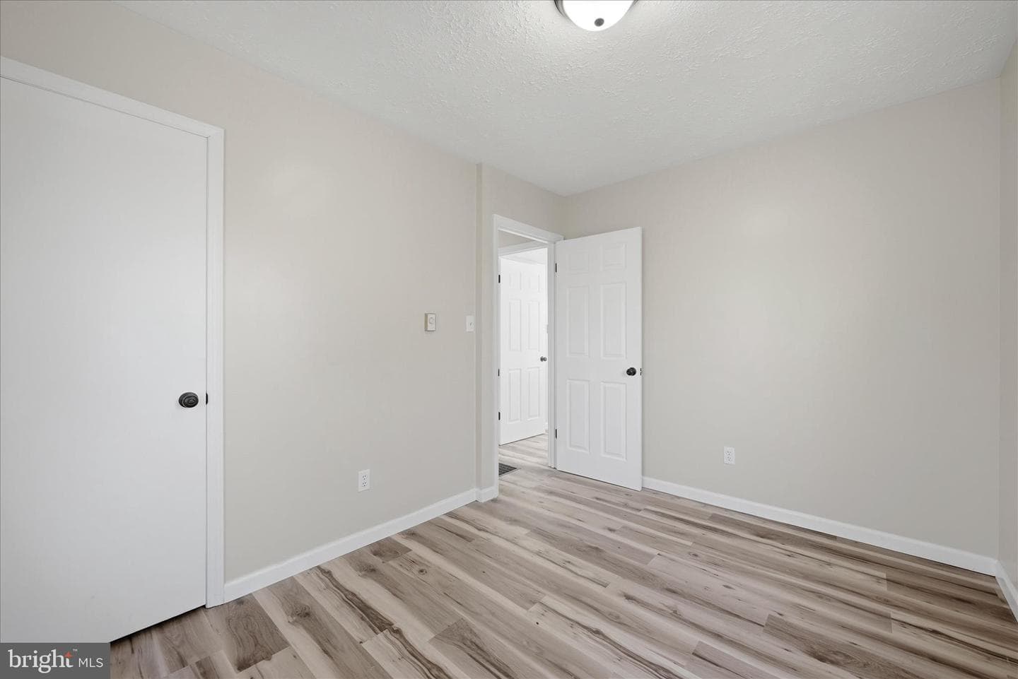 2280 Pine Grove Road photo 21