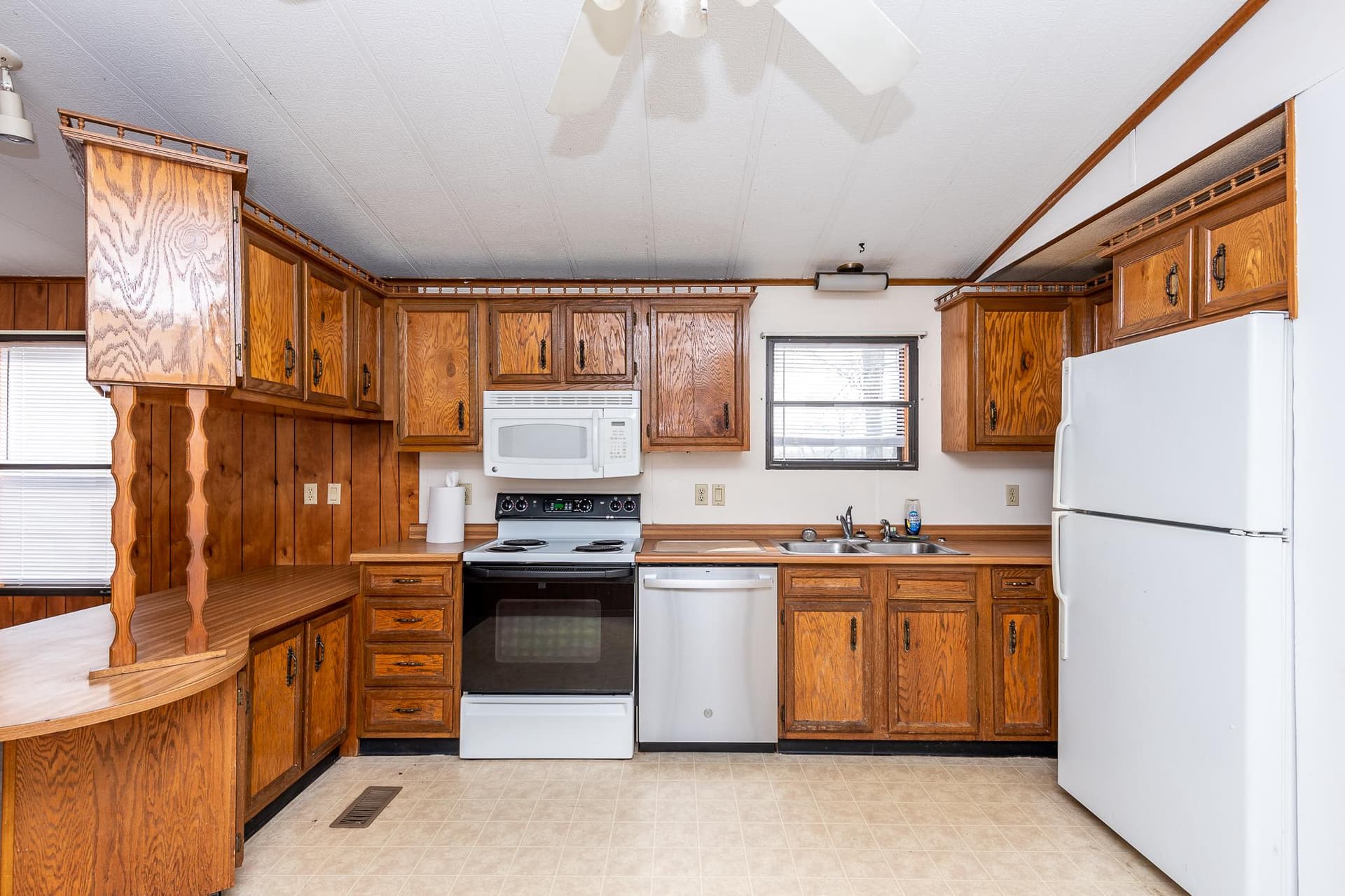 204 Goller Hills Lane photo 8