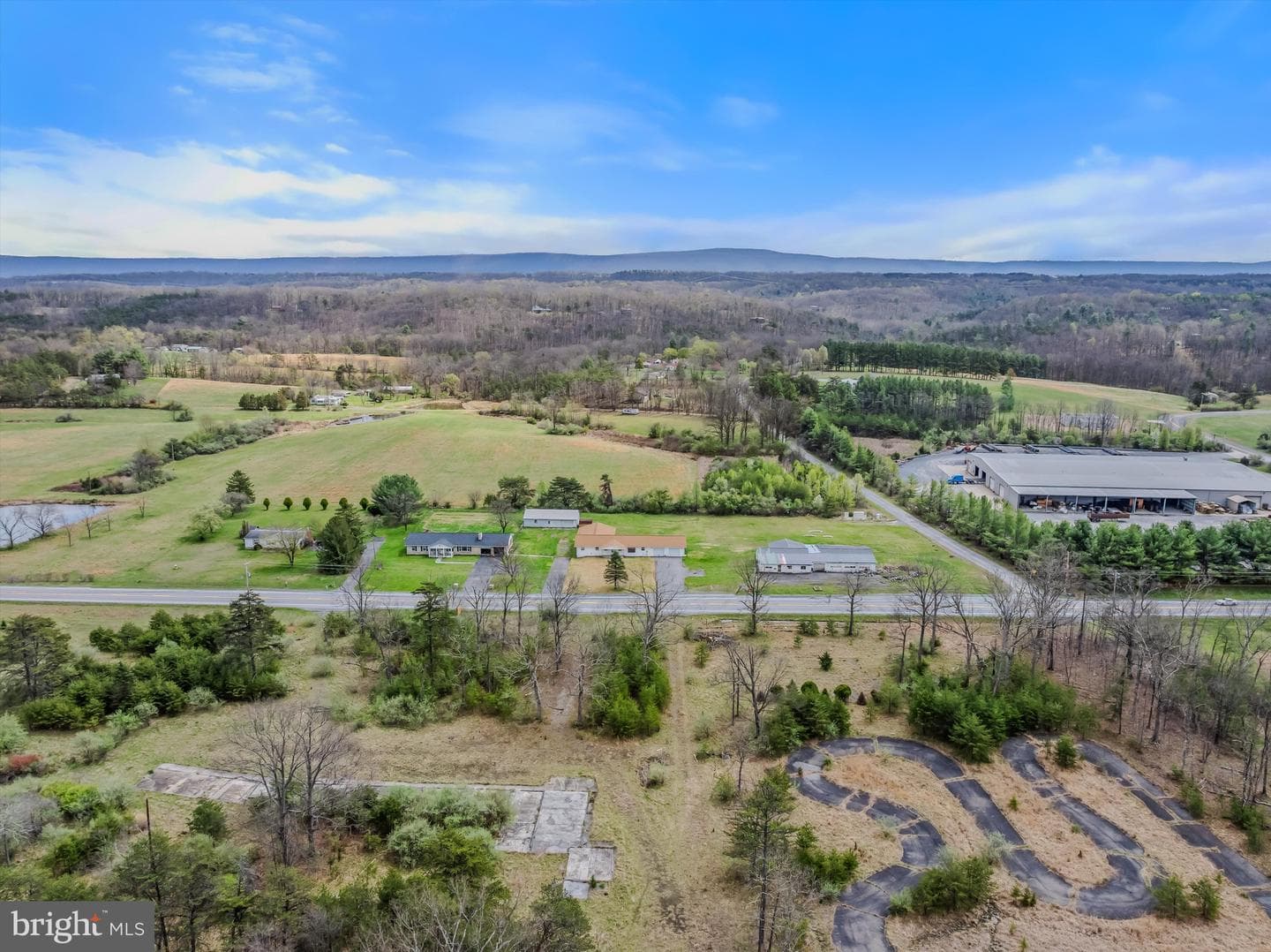 11223 Valley Road photo 13