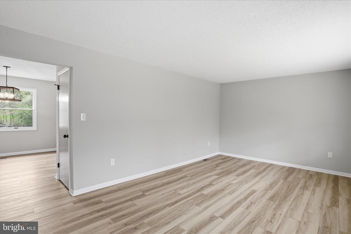 381 Mellon East Road photo 12
