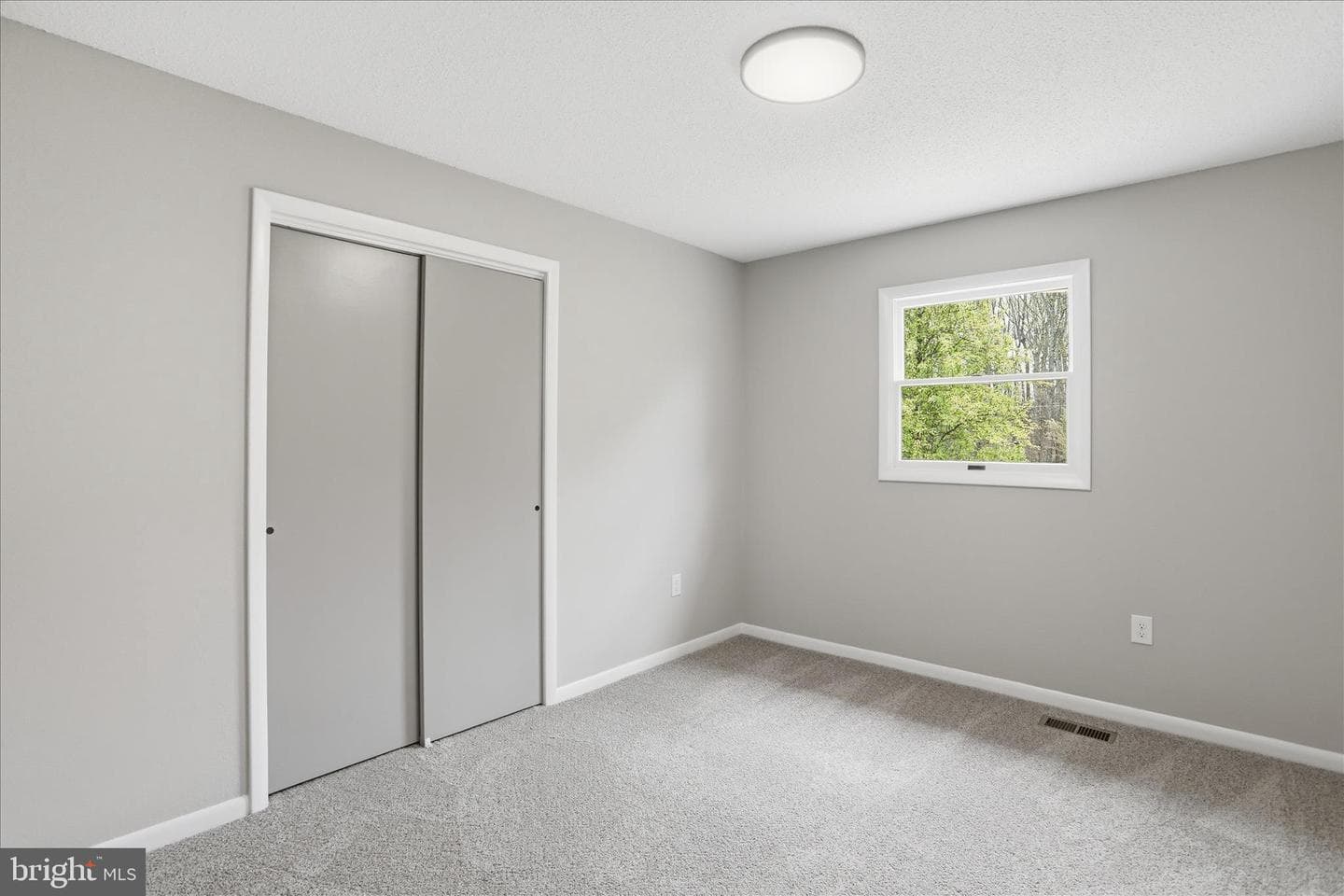 381 Mellon East Road photo 16