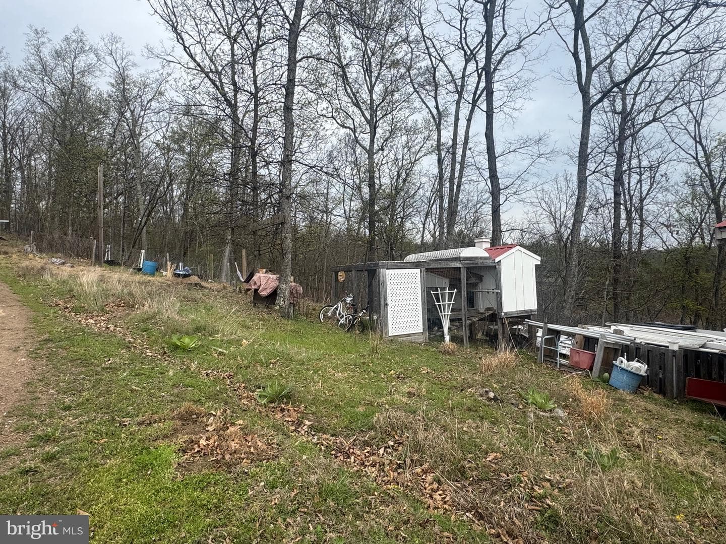 1821 Bears Lope Lane photo 3