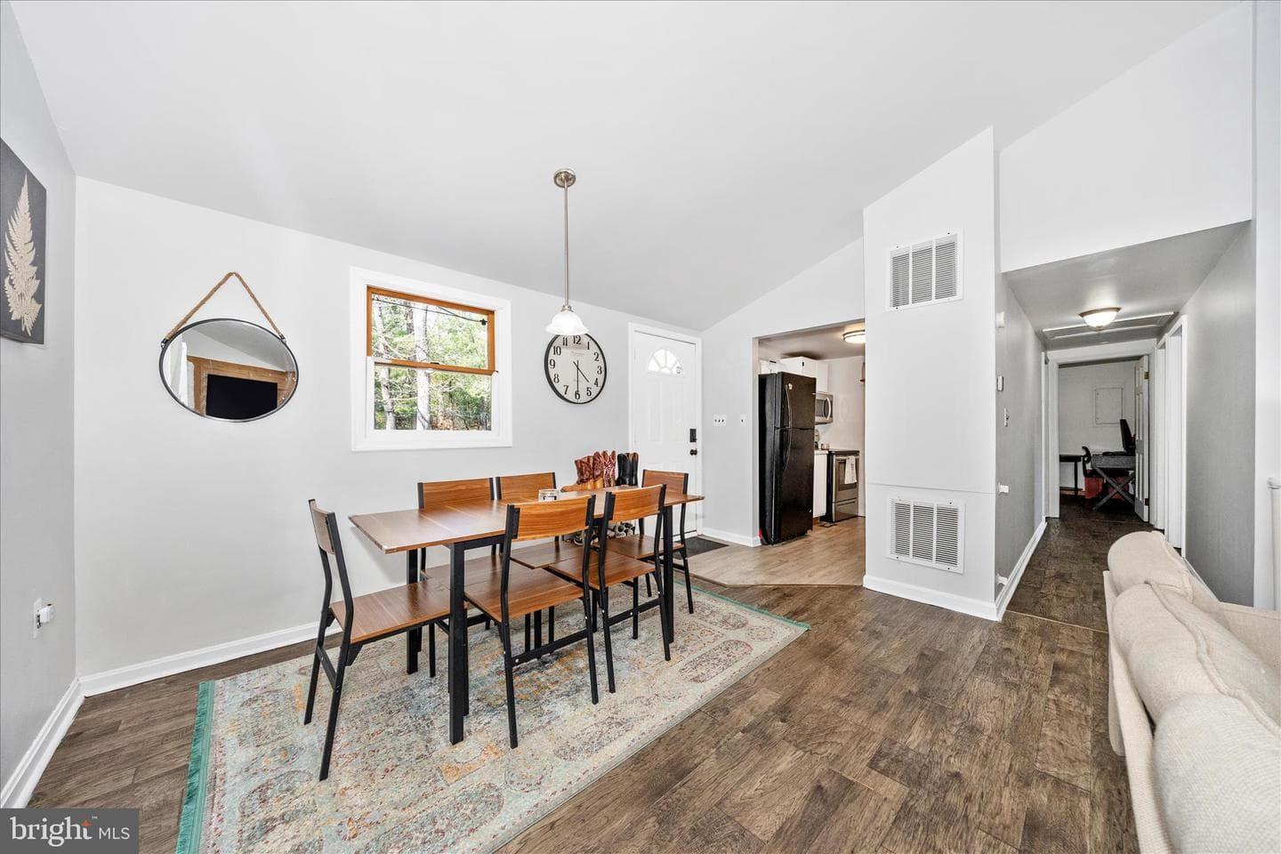 371 Oak Hill Road photo 8