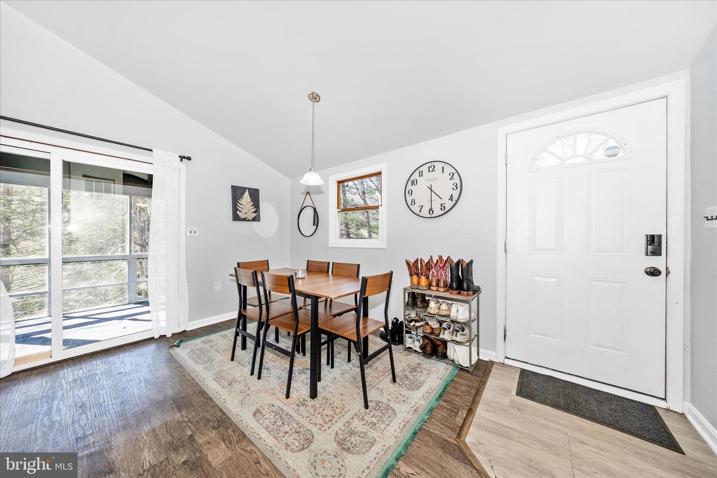 371 Oak Hill Road photo 9