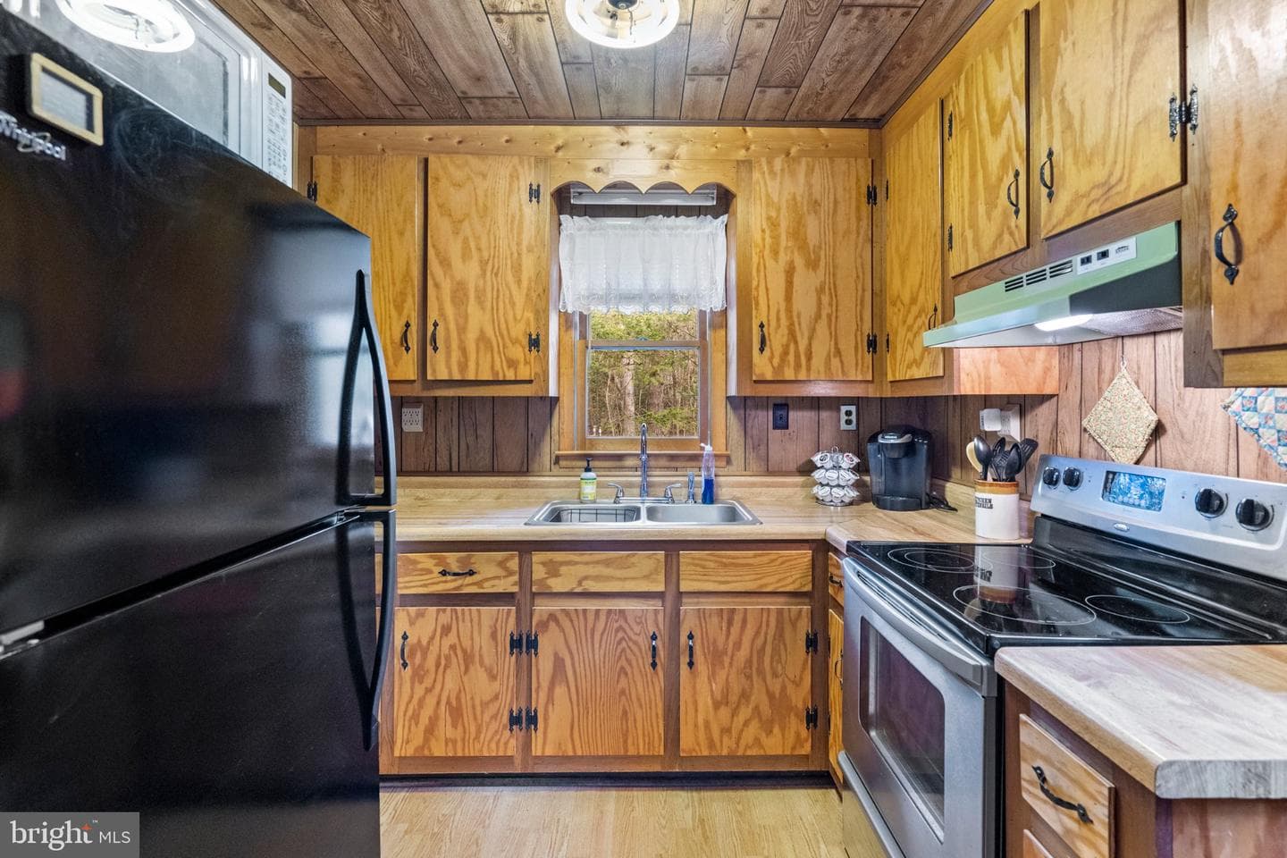 466 Ironmine Lane photo 8