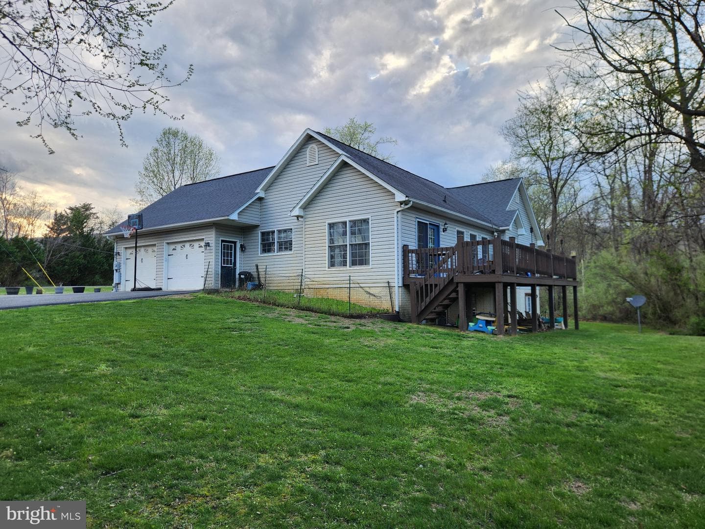 81 Cannon Drive photo 26
