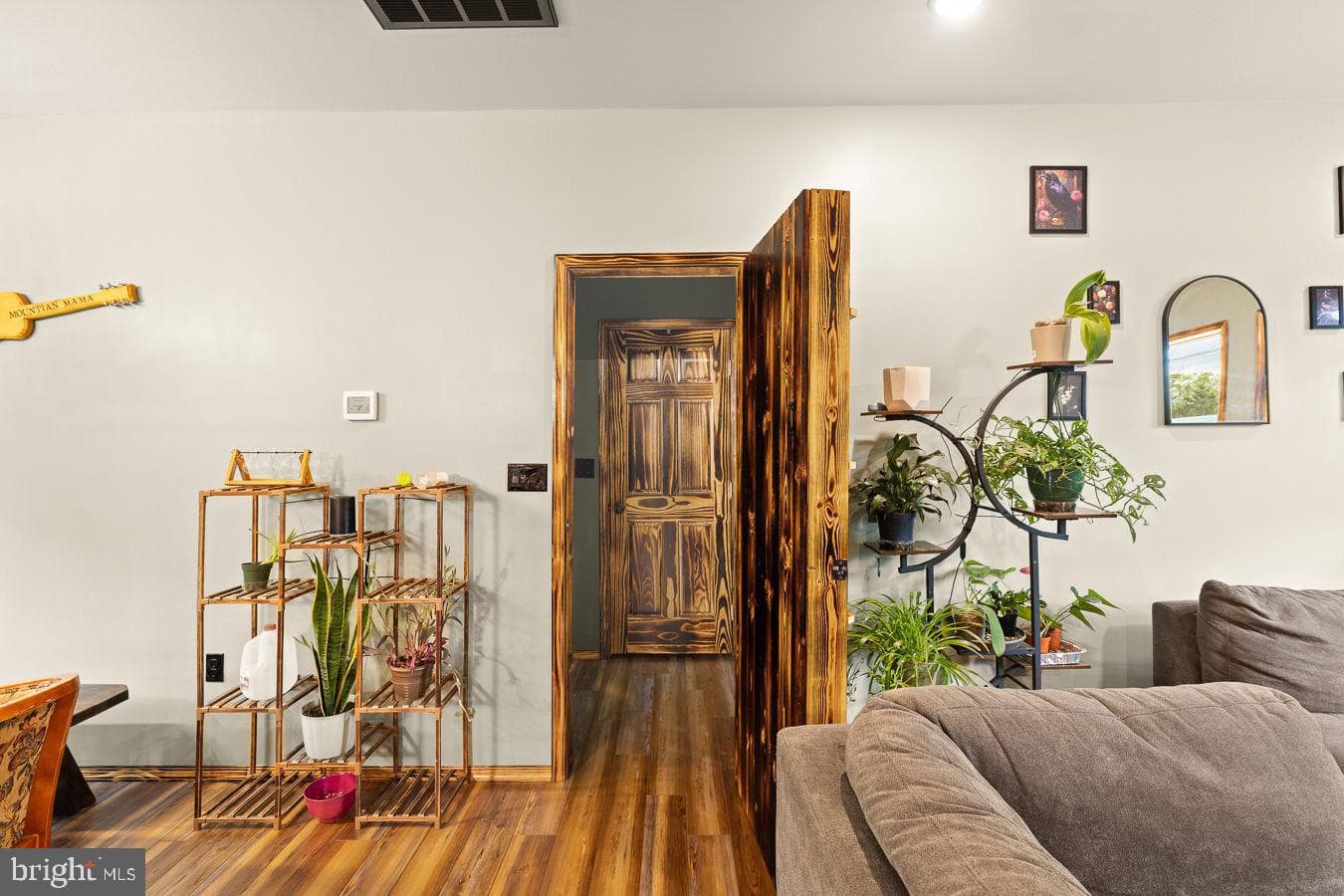 859 Hank Lane photo 13