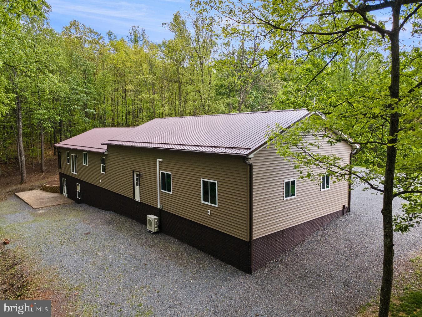 859 Hank Lane photo 48