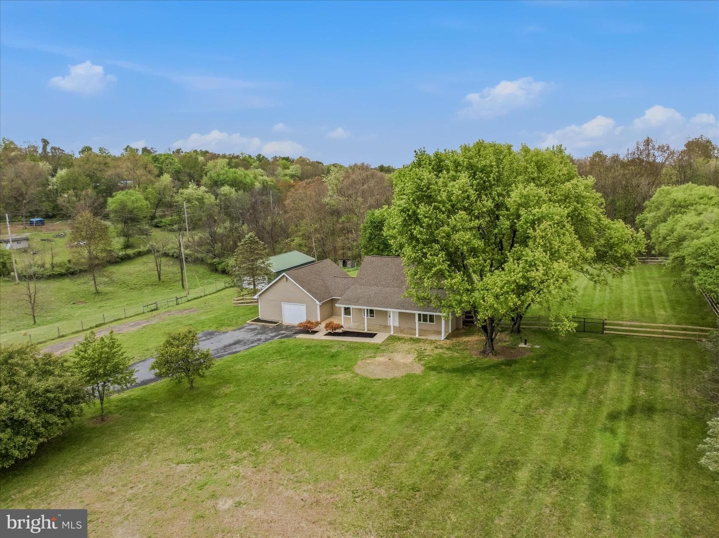 1838 Fulton Road photo 39