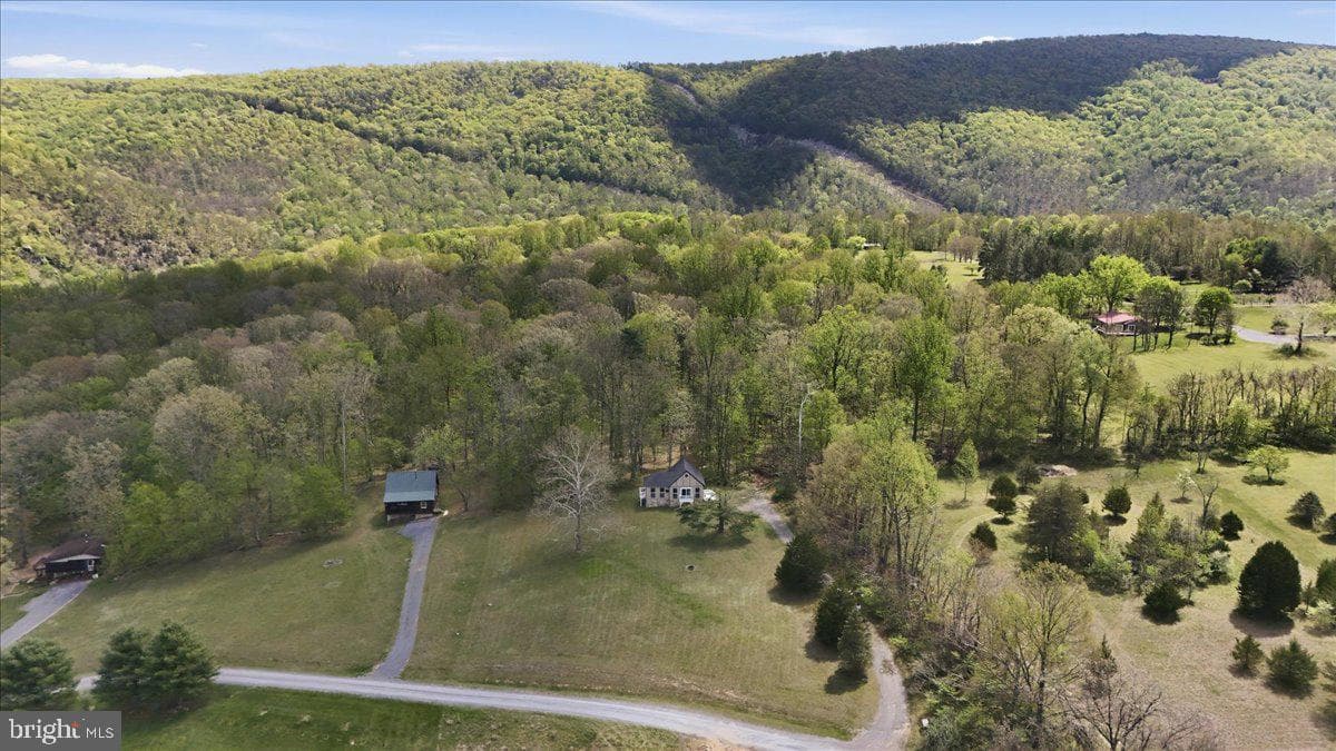 319 Gokey Lane photo 23