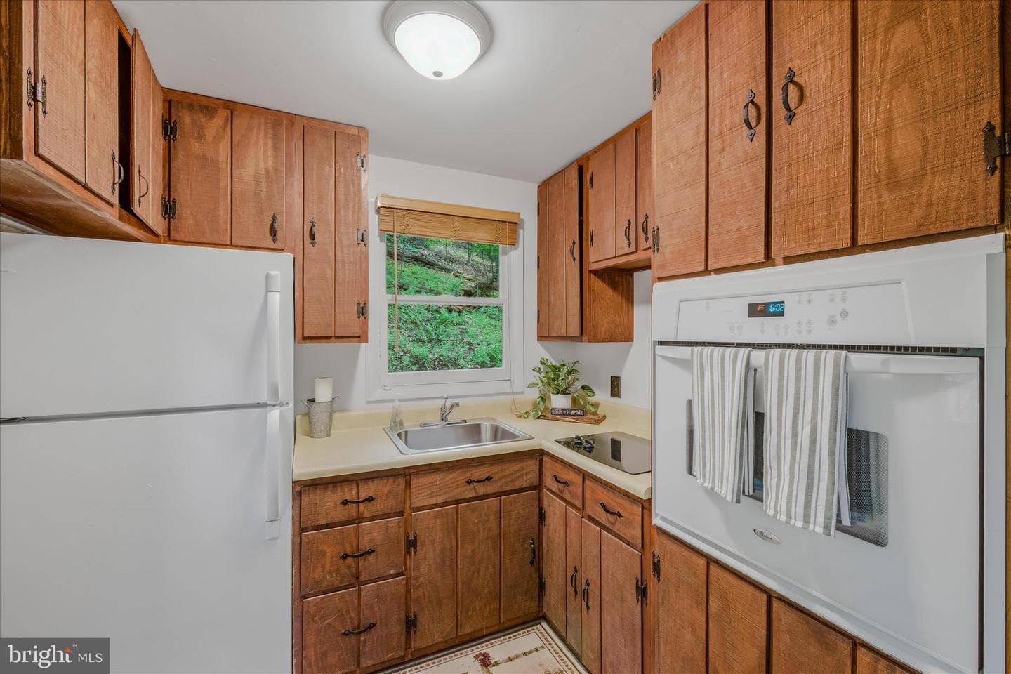 98 Ore Trail photo 18