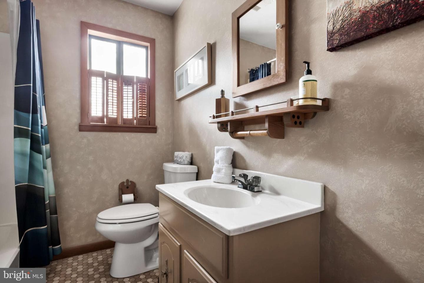 220 Leisure Lane photo 29
