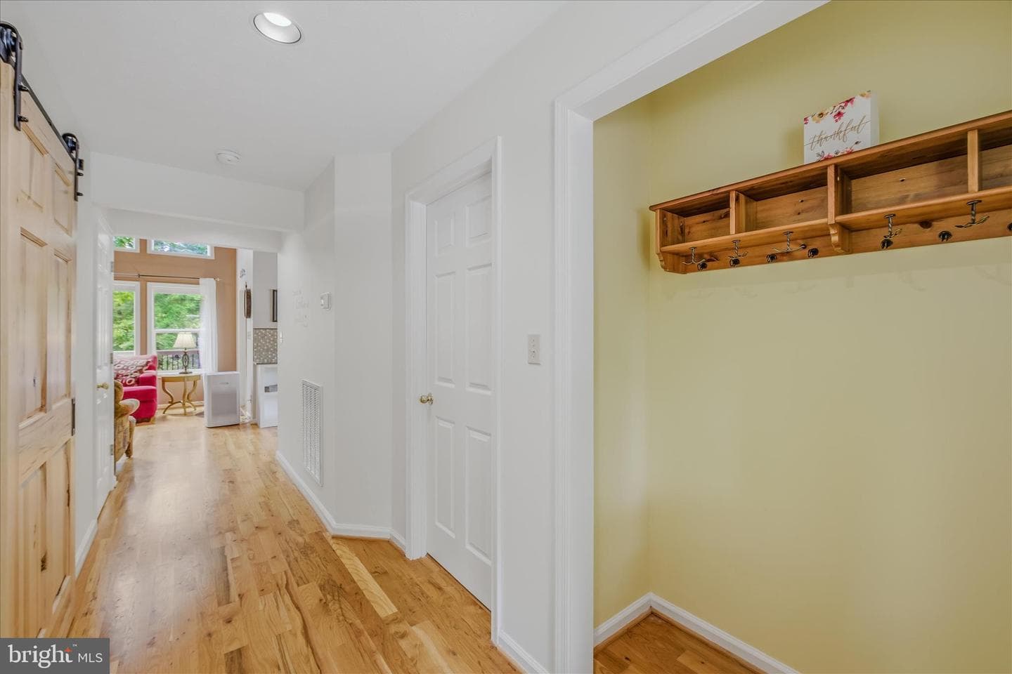 110 Montevideo Road photo 11