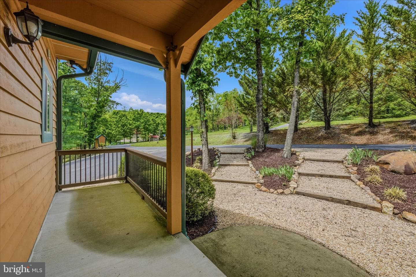 110 Montevideo Road photo 6