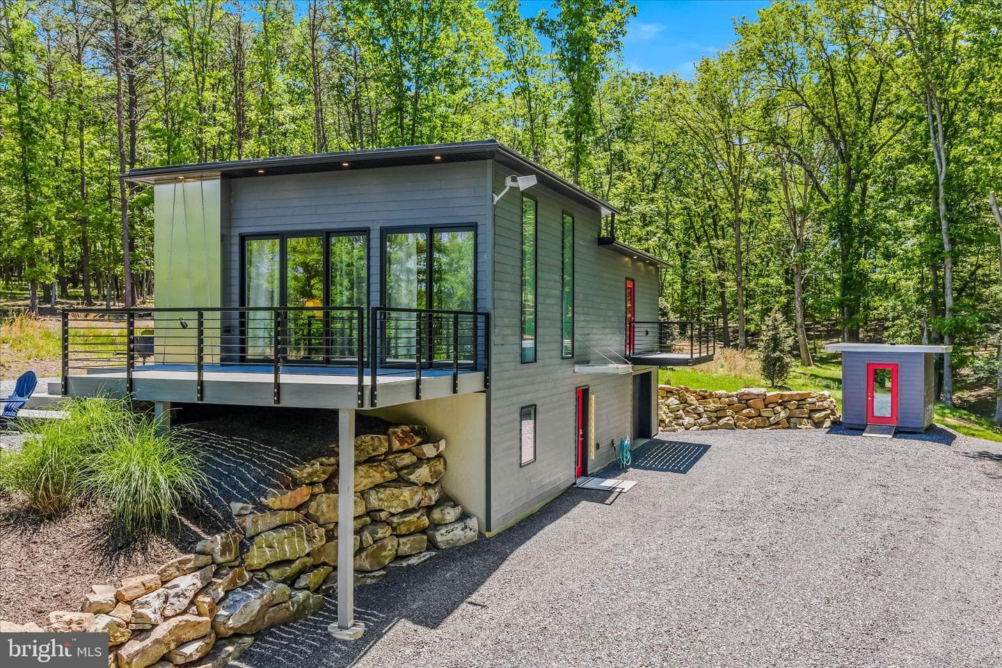 80 Holly Hill Court photo 1