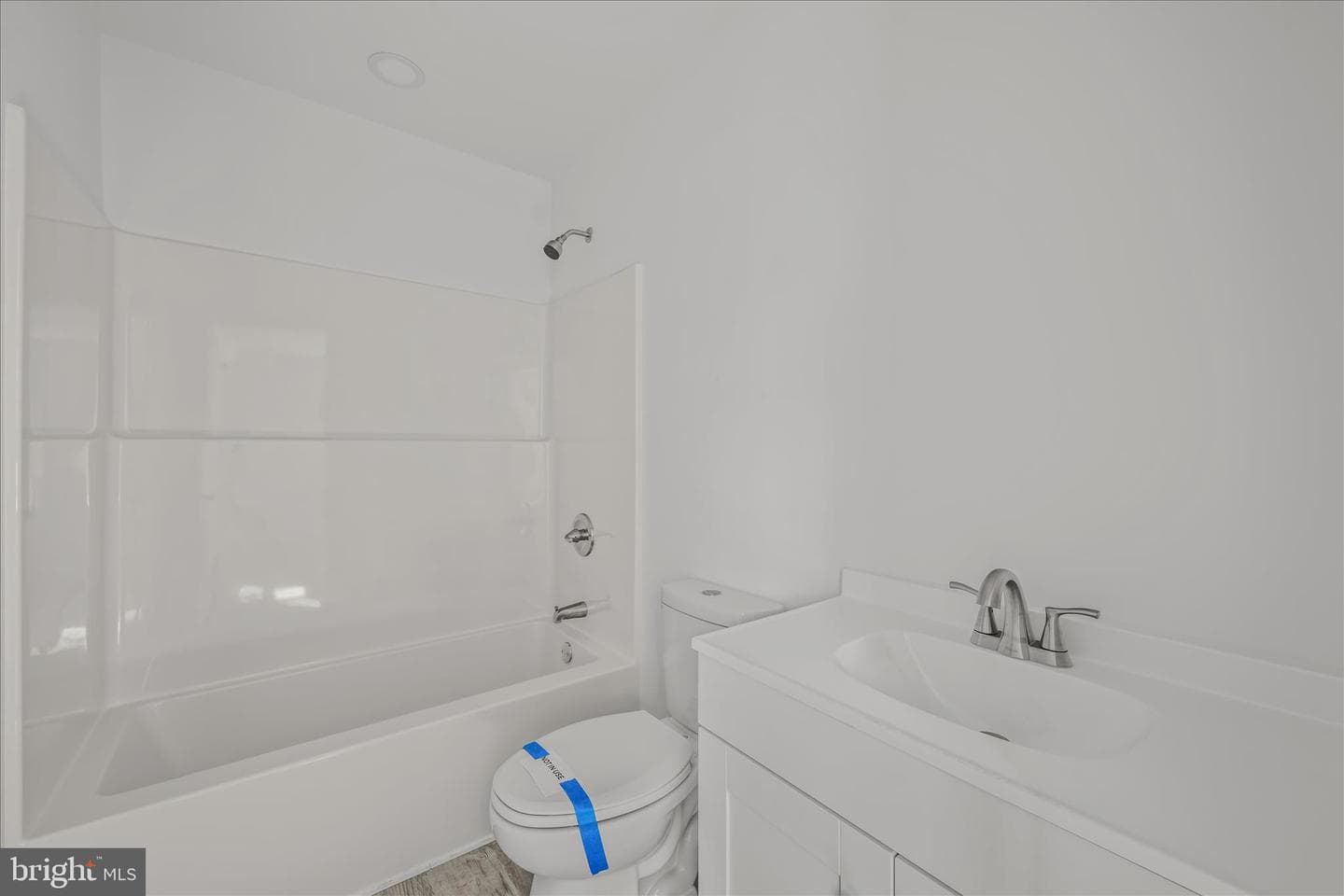 21 Hilltop Street photo 19