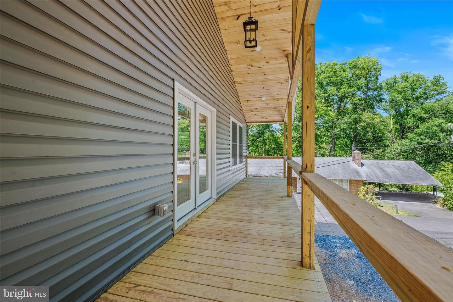 21 Hilltop Street photo 5