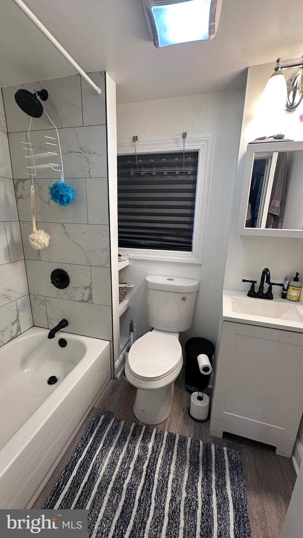 364 Wilkes Street photo 26