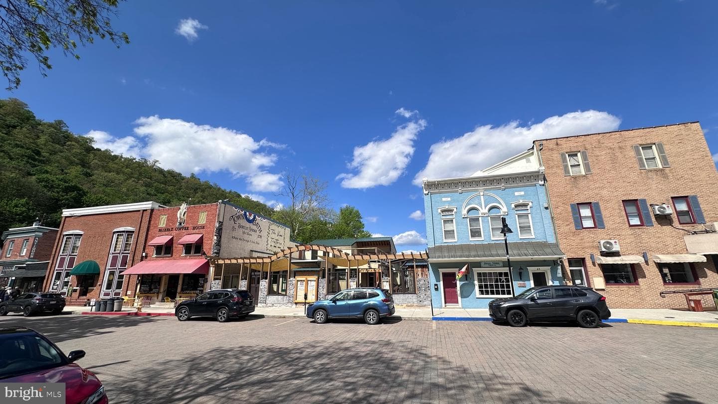 364 Wilkes Street photo 58