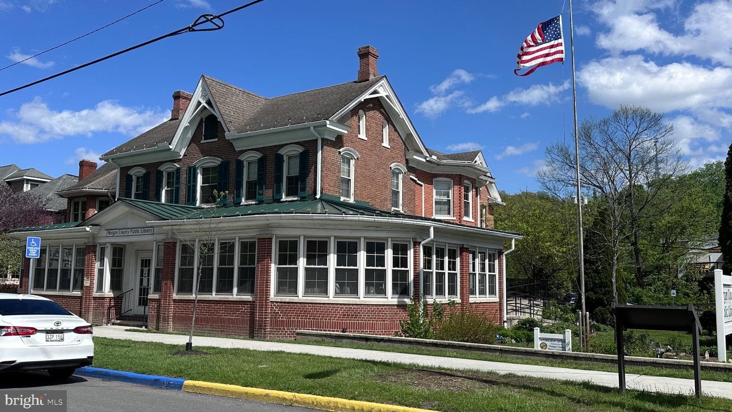 364 Wilkes Street photo 61