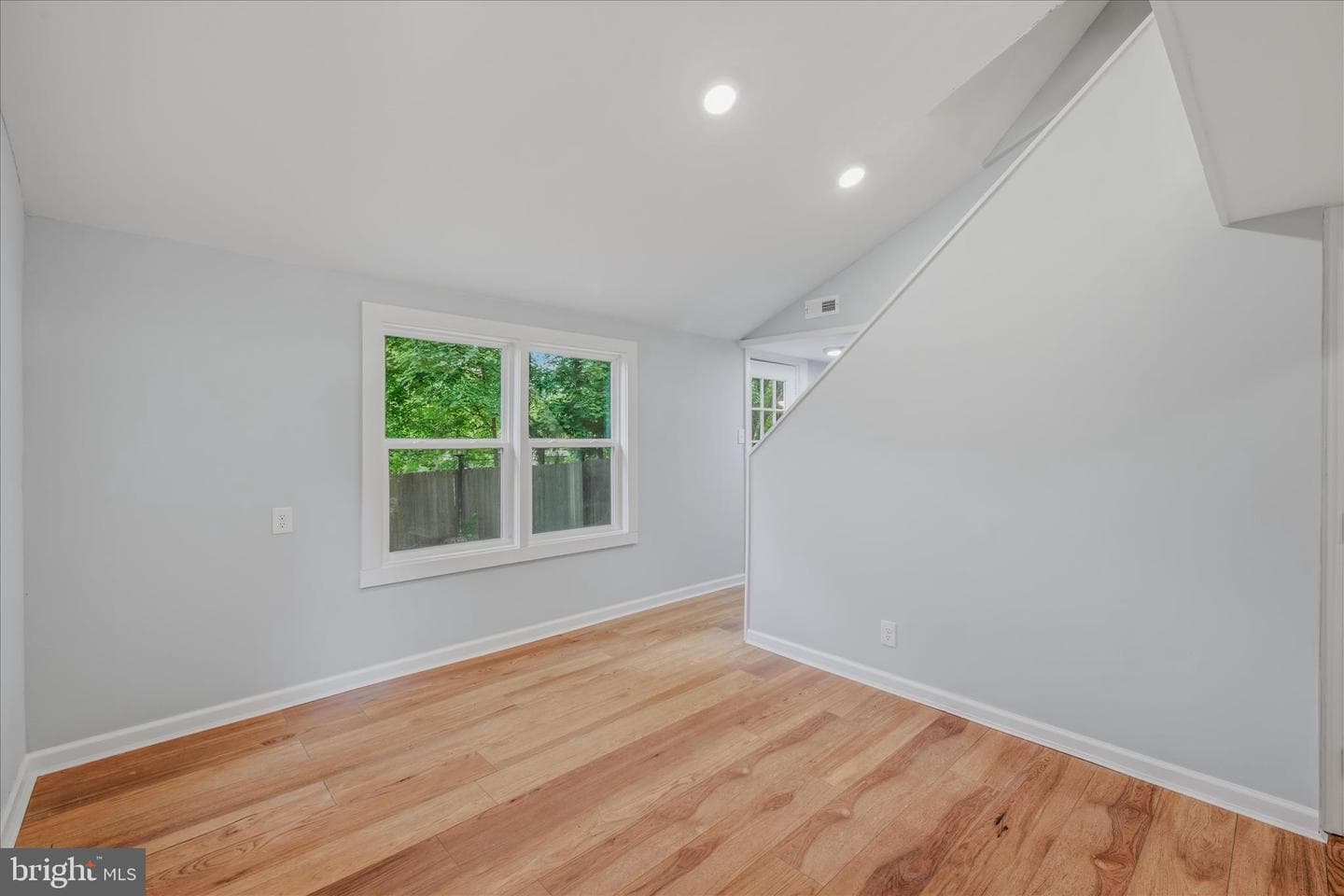 64 Hobday Lane photo 12