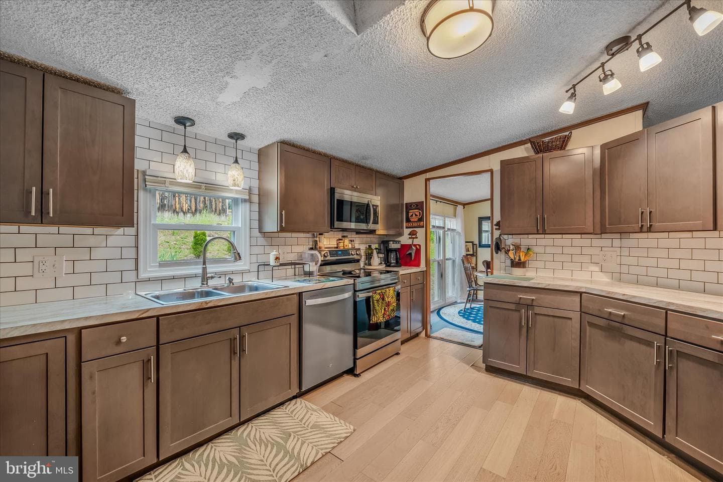32 Sherrill photo 12