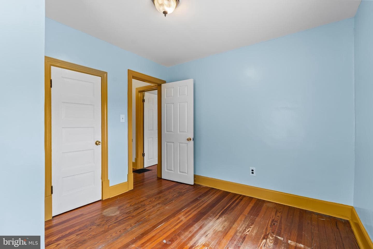 308 S Green Street photo 24
