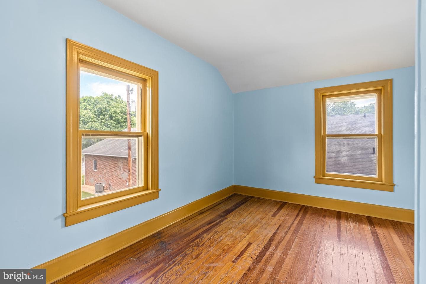 308 S Green Street photo 26