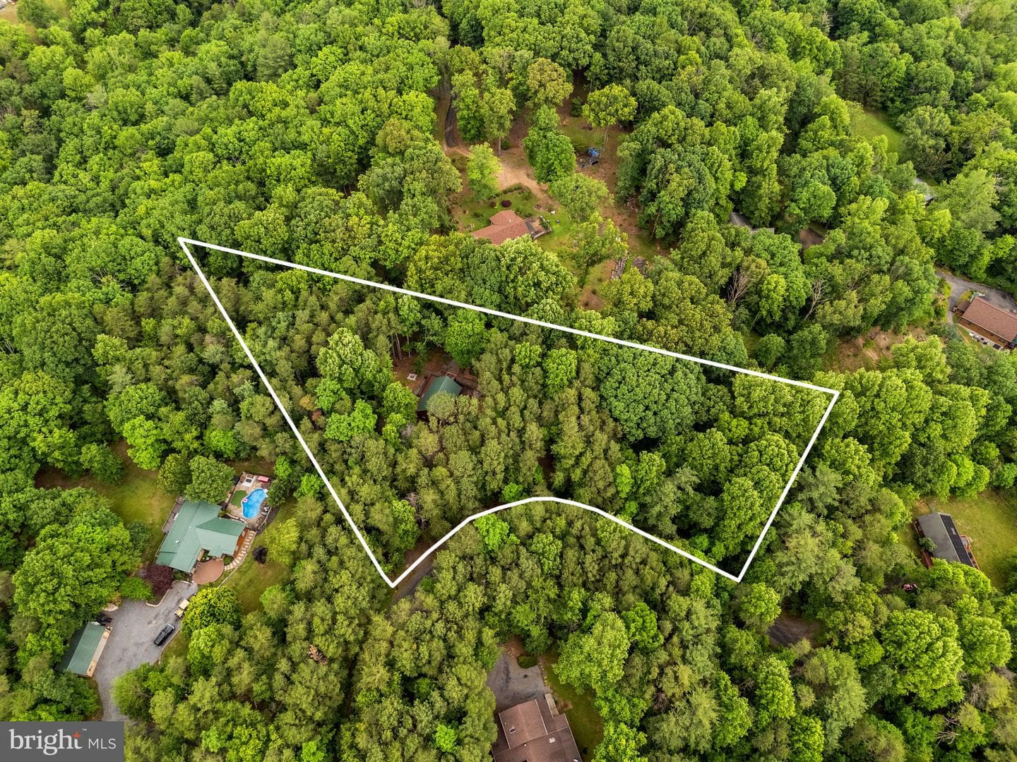 295 Creekview Lane, Berkeley Springs