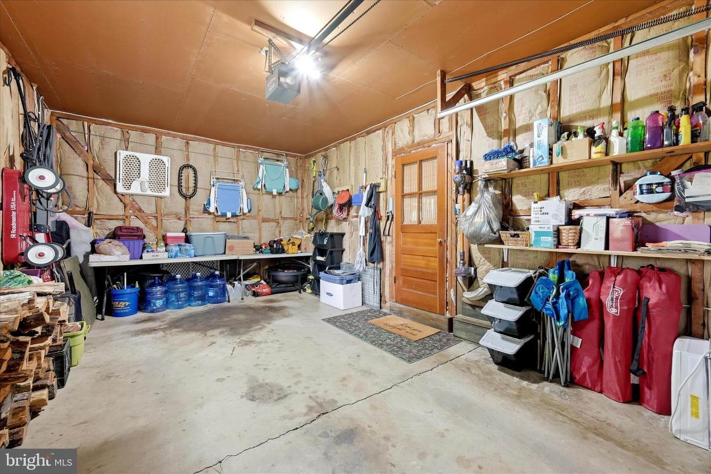9581 Valley Road photo 19