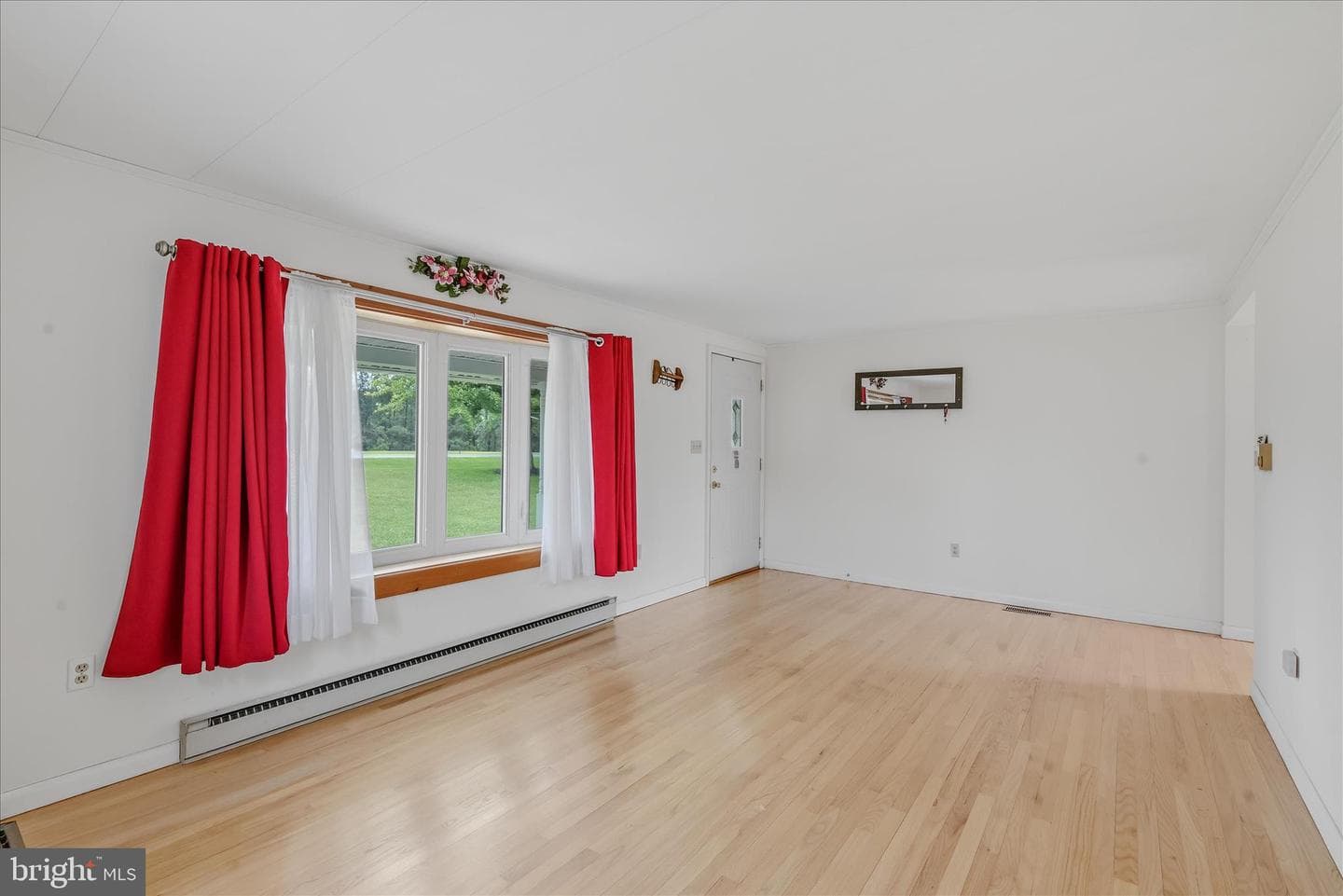 34 Morgan Lane photo 8